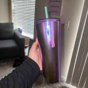 Purple iridescent venti Starbucks tumbler